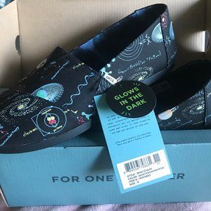 TOMS BLACK ALPARGATA 9 COSMIC GLOW LMTD EDITION!!